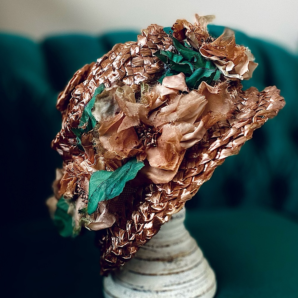 Vintage 1940s-1950s Pillbox Hat -Gold Woven Straw Flowers & Leaves